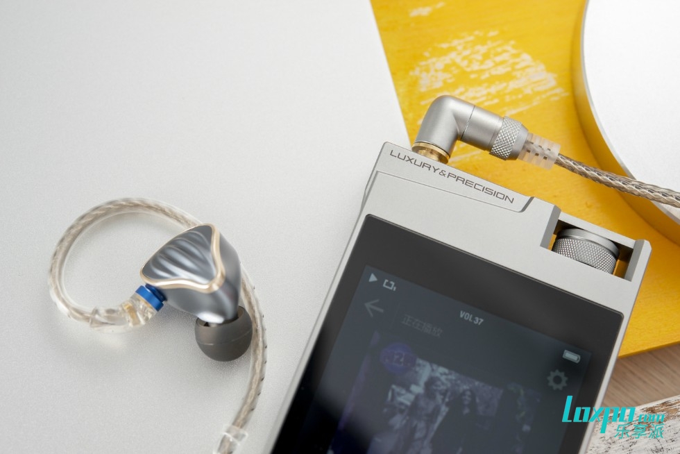 高敏高阻耳机,高敏低阻耳机声音大
