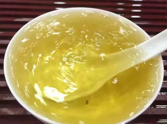 「老卜奎说茶」为什么说铁观音是“可以喝的香水”?