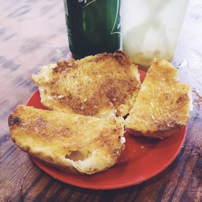 购物天堂里的市井味道：是古惑仔的码头，也是陈奕迅的“香港胃”