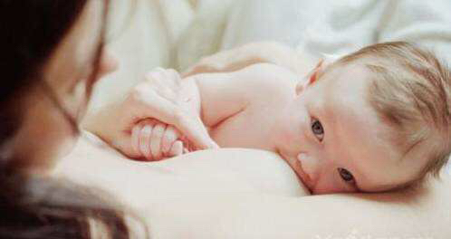 母乳妈妈怎么让奶水越来越少,母乳太浓稠怎么改善