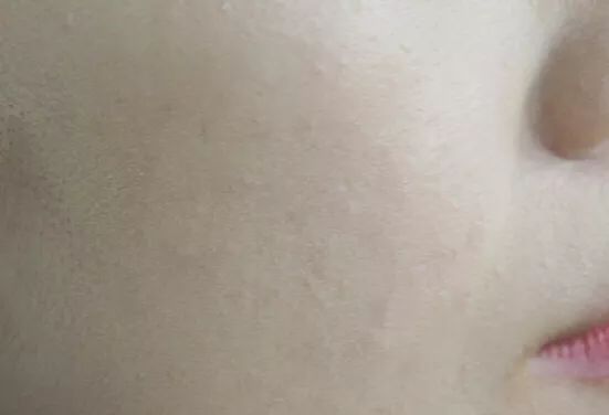 选粉底啦8款爆火持妆粉底测评,粉底推荐遮斑前十名红榜