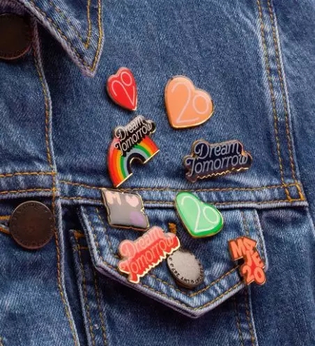 「逢逛必买」|“穿上她家的裙子,不去派对也该去喝一杯!”