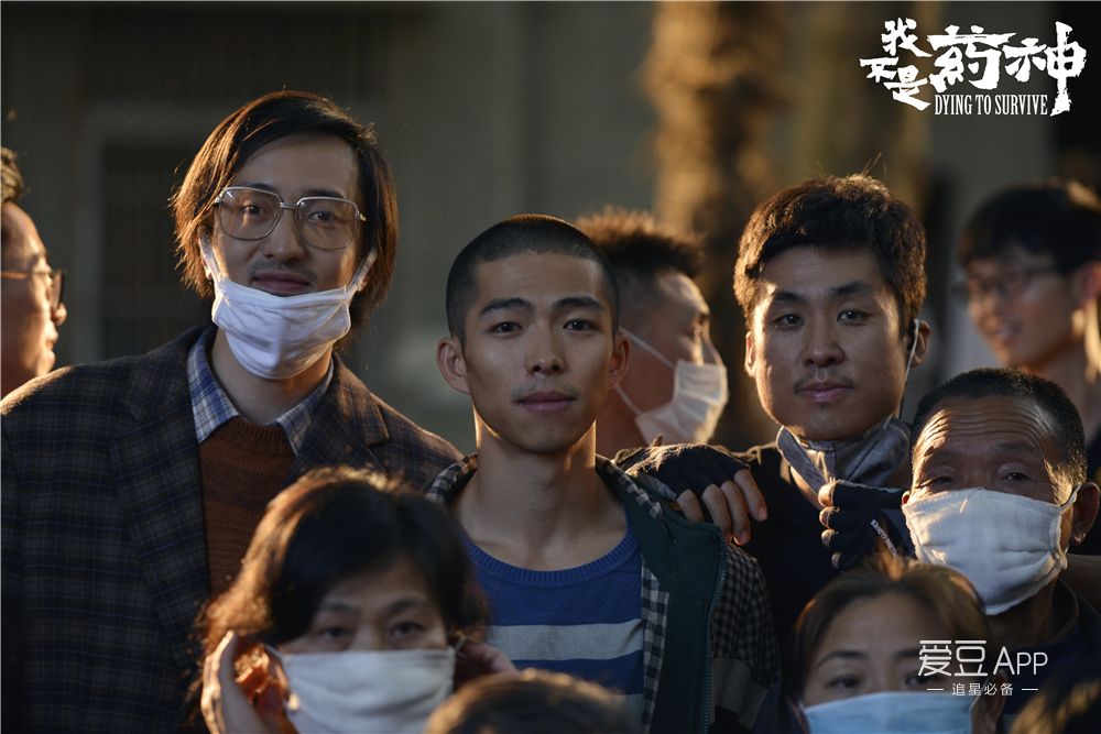 国产与印度电影,印度电影和中国电影票房总和