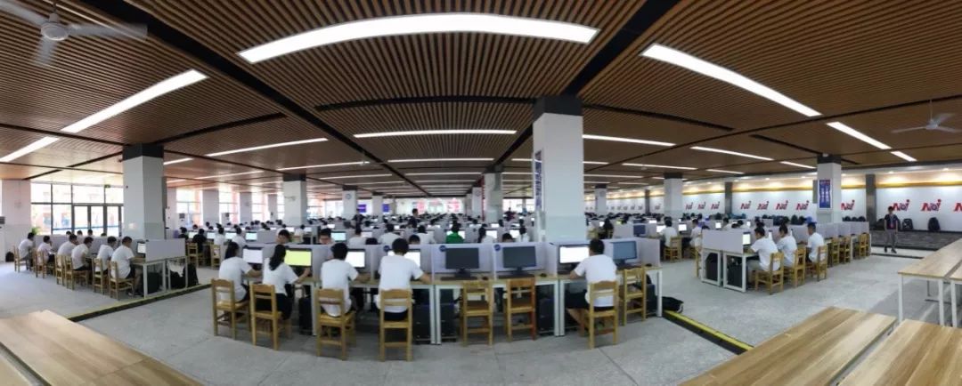 点燃激情燃烧梦想,点燃激情和梦想顺利完赛