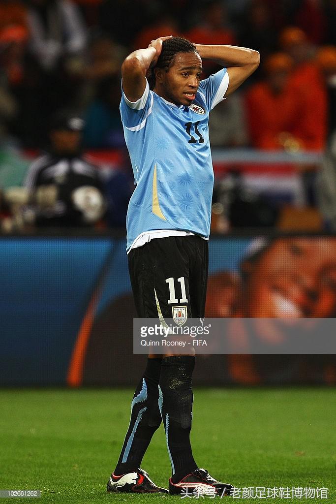 世界杯战靴盘点,南非世界杯复刻版足球鞋