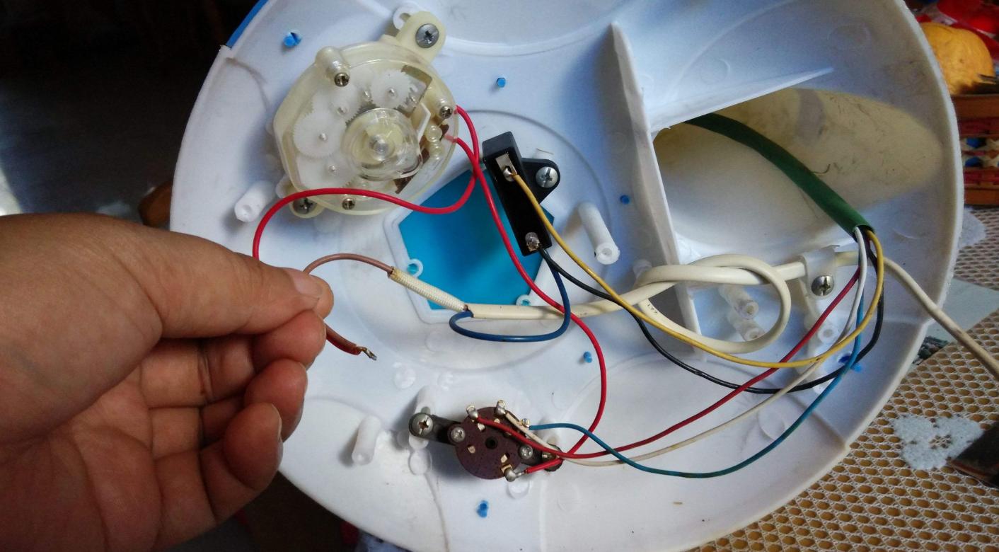 怎么用电阻判断电容的好坏,1kv103电容怎么测量好坏