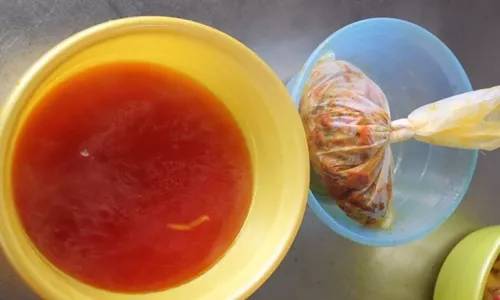 卤菜发黑发酸怎么治,卤菜发黑的原因和解决方法