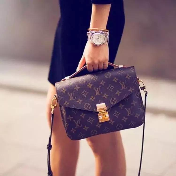 lv不值得买的爆款,lv便宜有哪些值得买