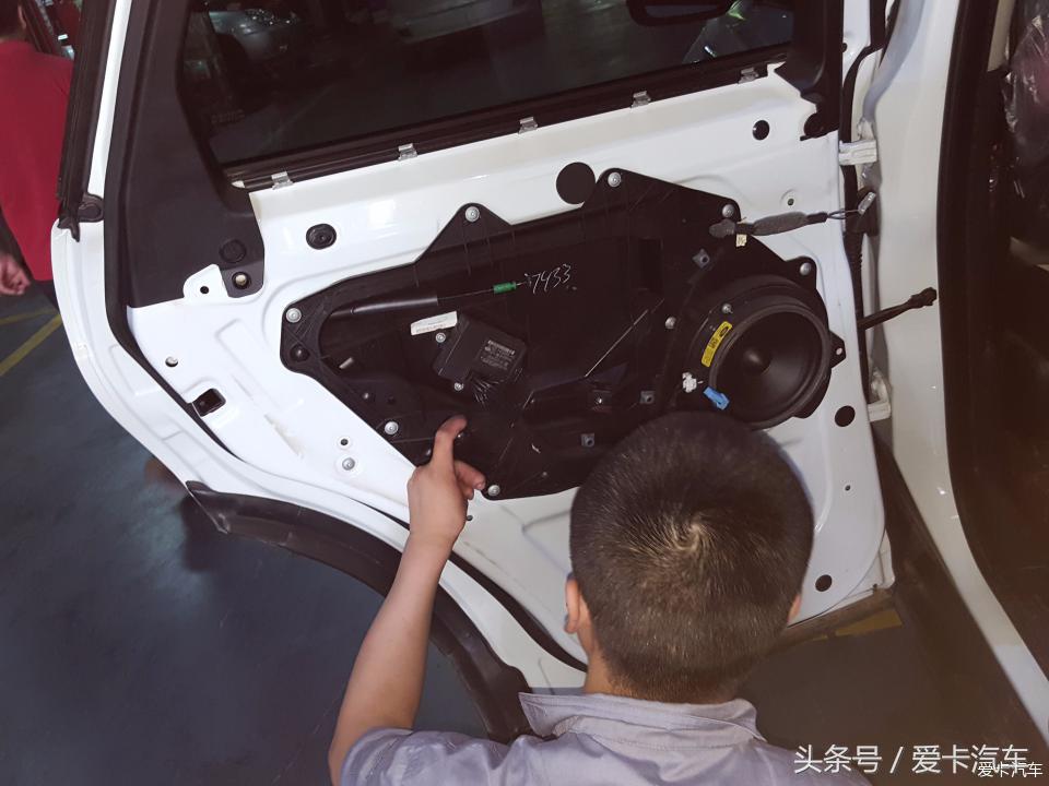 23款路虎揽胜钥匙失灵解决方法,路虎揽胜左前门锁动但锁不了