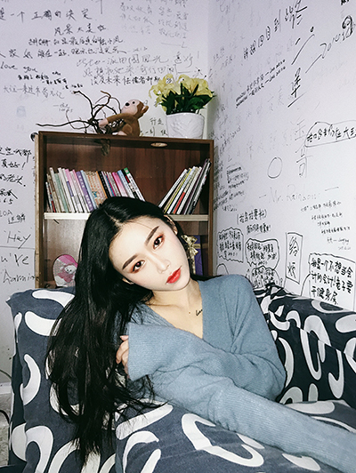 微信96区許葱葱采访录