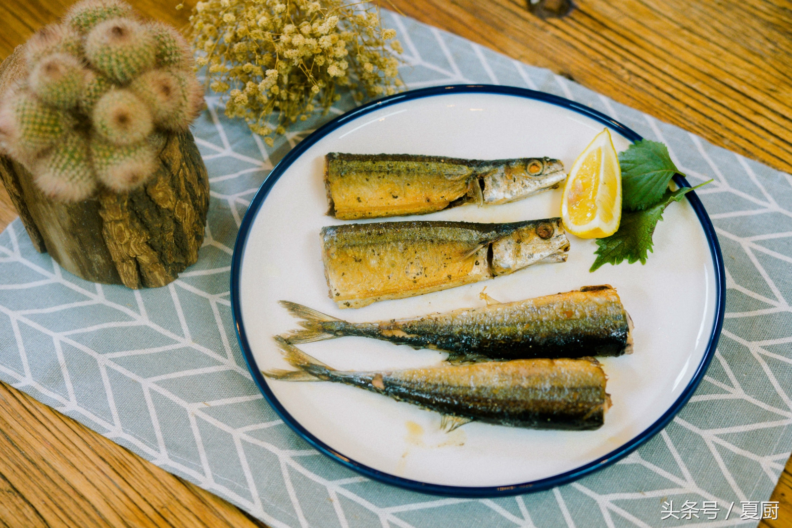 香煎秋刀鱼有鱼刺吗,香煎秋刀鱼图片