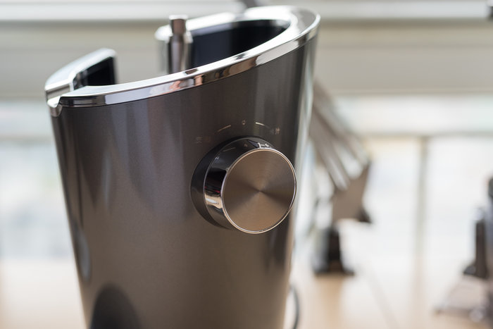 榨汁机惠人h100出汁率 (惠人第四代榨汁机使用方法)