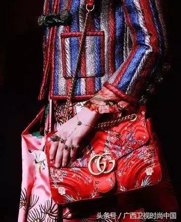 中国风穿什么好看,中国风适合年轻人穿吗