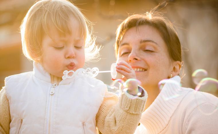 儿童夏季生病发烧是风热还是风寒,如何防止宝宝发烧的发生