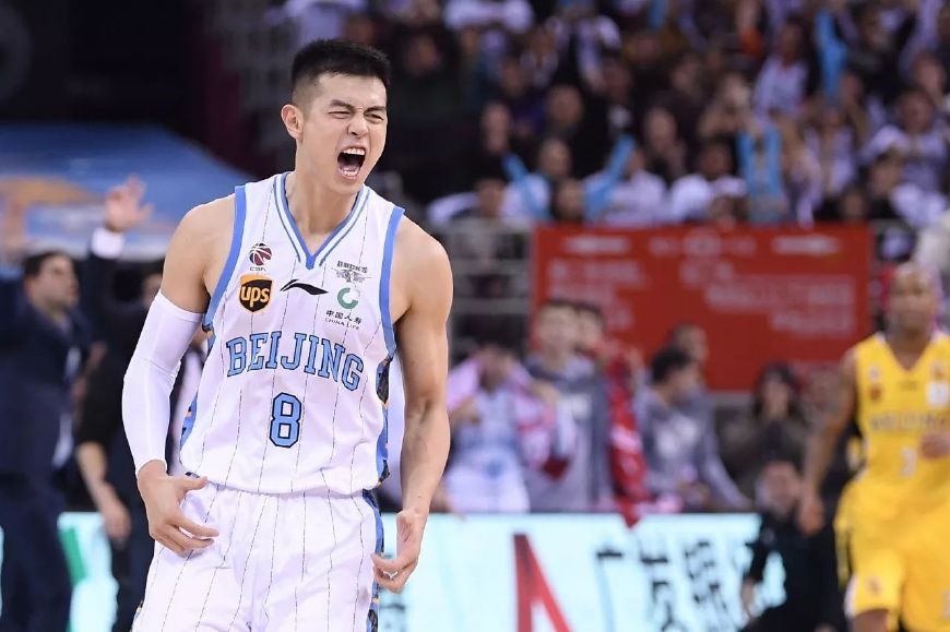 李楠带领男篮夺冠回放,中国男篮惨遭20分大逆转背后原因