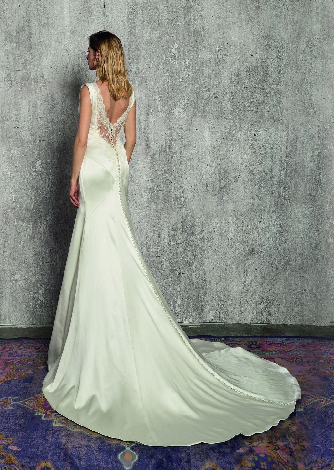 深圳定制婚纱礼服店,深圳婚纱礼服馆