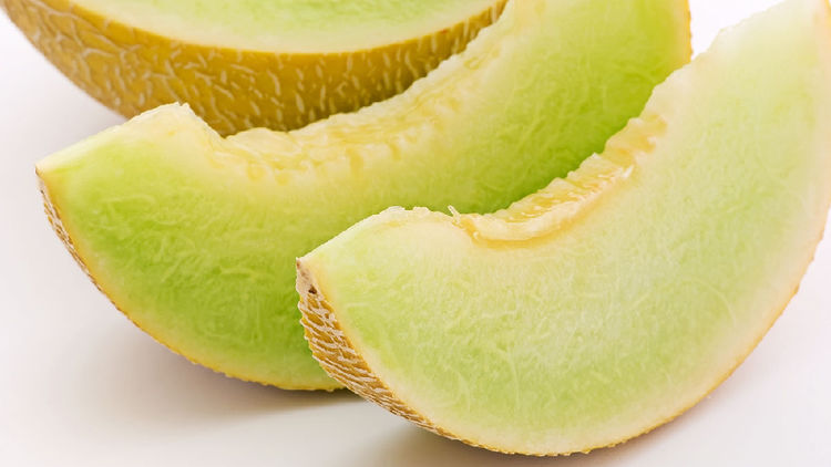 夏天最常吃的2种瓜，效果不同，禁忌不同，吃错了对身体健康不利