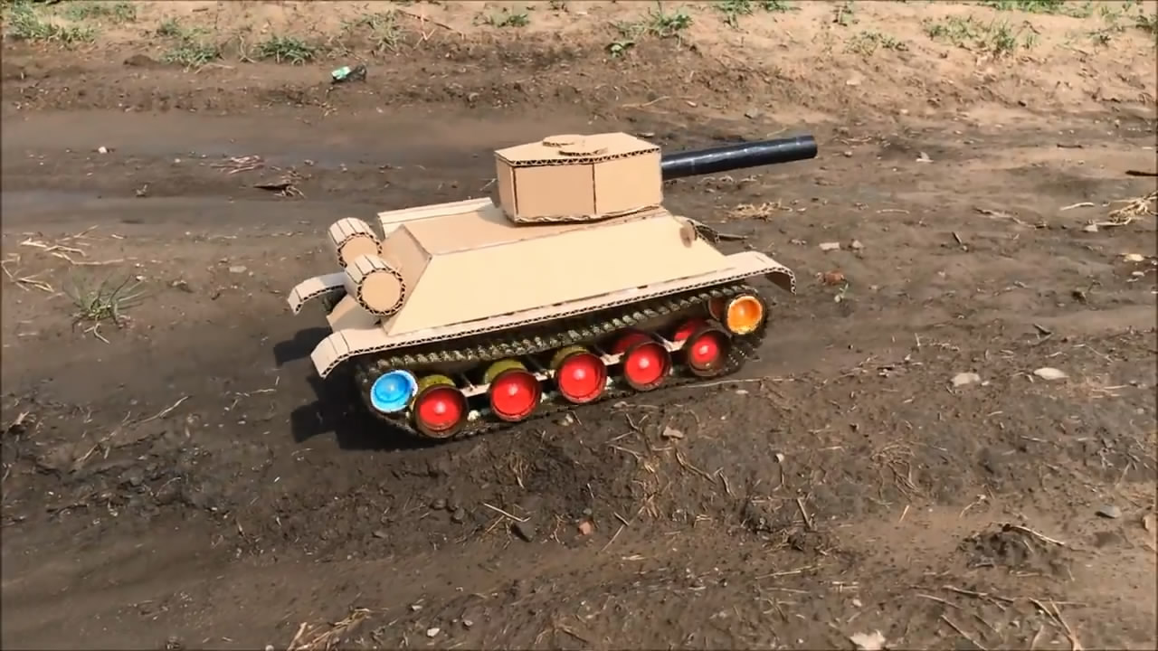 创意DIY，教你学会如何制作纸板坦克车玩具模型，关键是可遥控