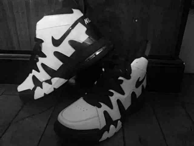 扒篮球鞋,灌篮高手三井寿耐克篮球鞋