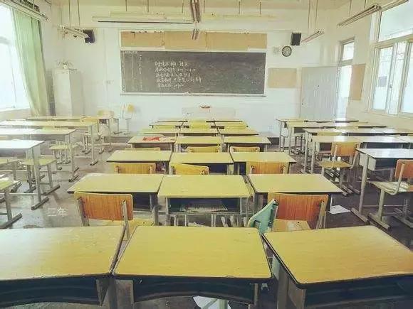 重庆这些“土豪”学校，从幼儿园开始就读不起了……
