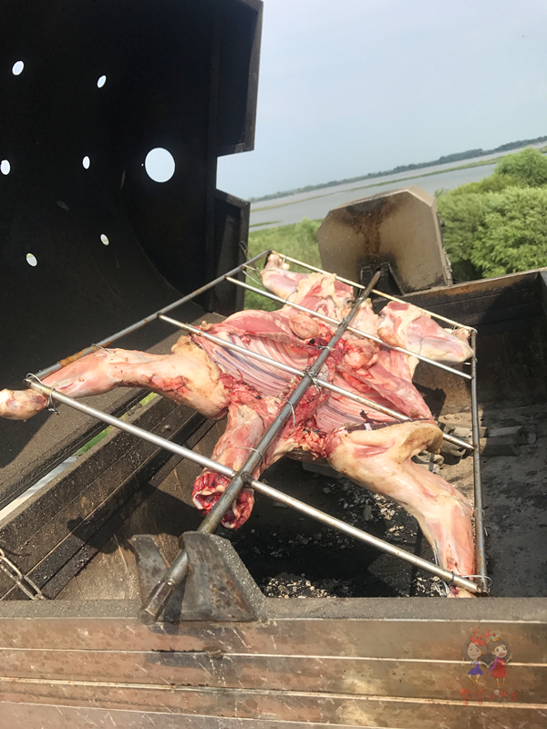 北方湖边的南海观音像,南海观音巨像