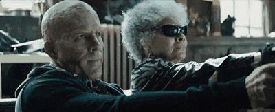 绿灯侠导演看到死侍2的彩蛋,死侍2最催人泪下的彩蛋