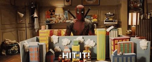 绿灯侠导演看到死侍2的彩蛋,死侍2最催人泪下的彩蛋