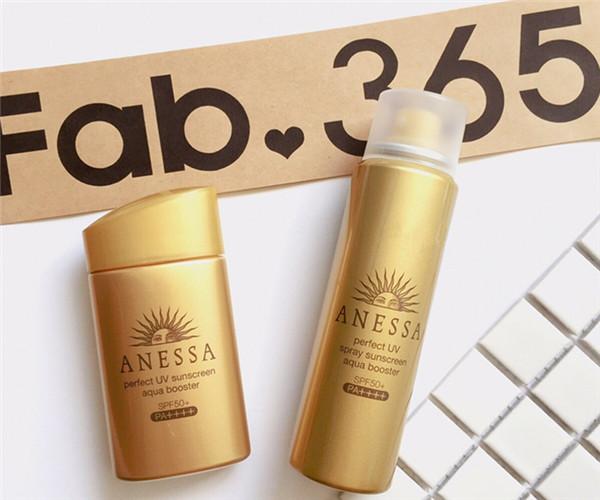 5款热门防晒喷雾大测评,RE:CIPE教你夏天不晒黑的秘籍,学生福利