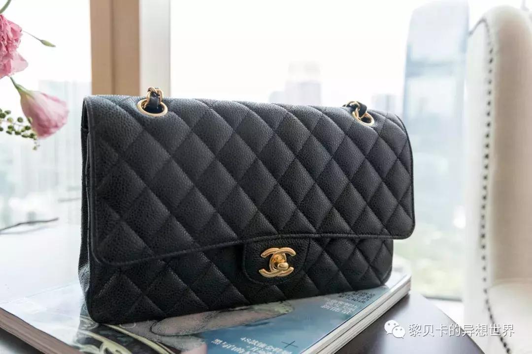 普通人怎么选择的包包又不撞大牌,好看的包包总是买不够