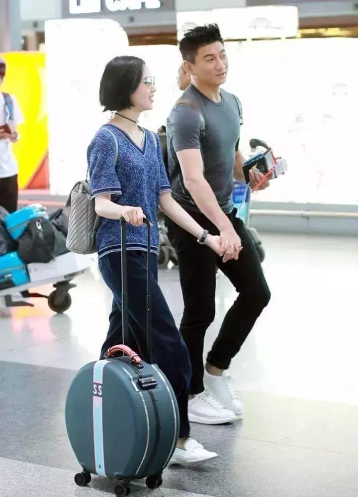 超好看超实用的行李箱推荐,便宜又实用的行李箱推荐