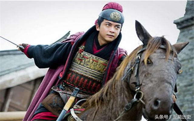 轻伤不下火线的军人视频,轻伤不下火线的缉毒英雄