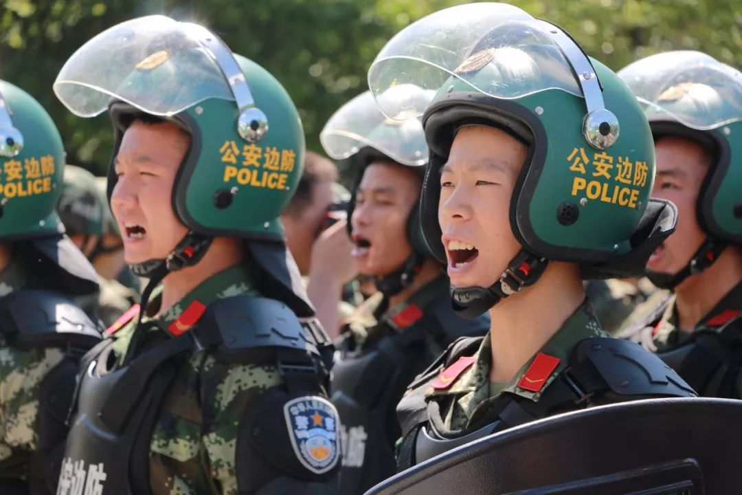 警营里的八一情,警营八一情