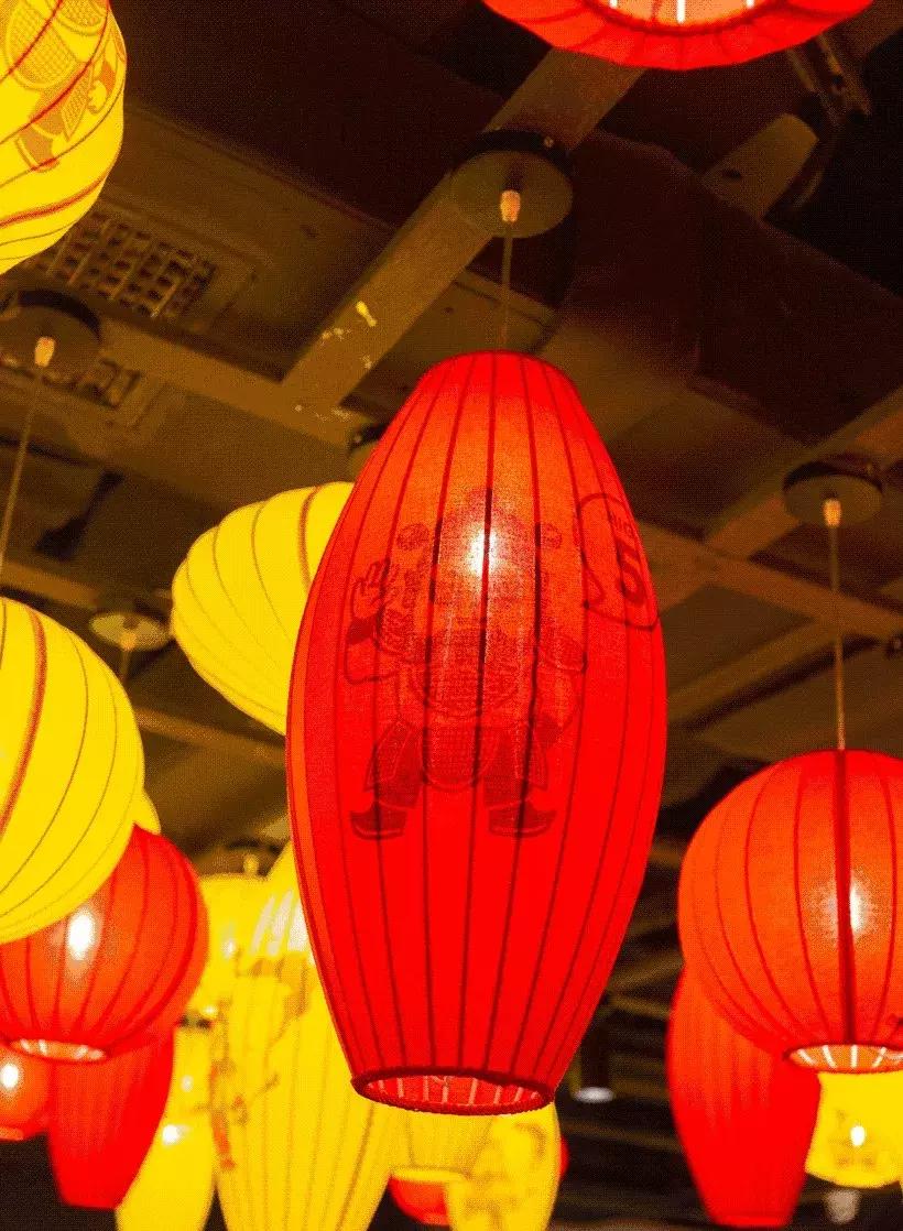 牛蛙火锅和毛肚火锅哪个受欢迎,魔都火锅店