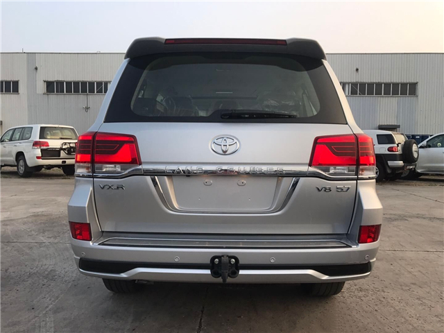 陆地巡洋舰vxr5700多少钱,陆地巡洋舰2024款vx顶配