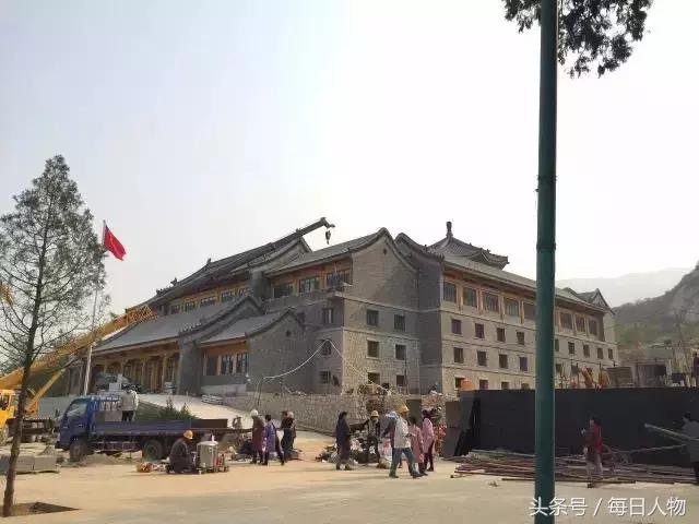 亲身探访龙泉寺,龙泉寺的高学历僧人都怎么样了