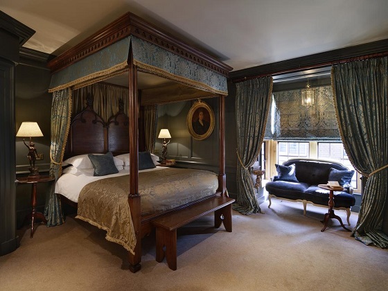 欧洲杯英格兰队入住酒店,英格兰举办世界杯使用的球场