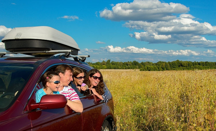 车顶行李箱不能超过多少违规,车顶行李架放多长不被交警罚款