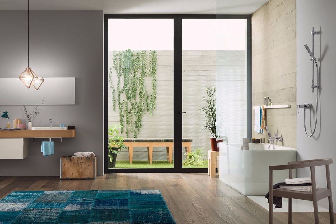 浴缸淋浴房设计,大空间浴缸淋浴房设计