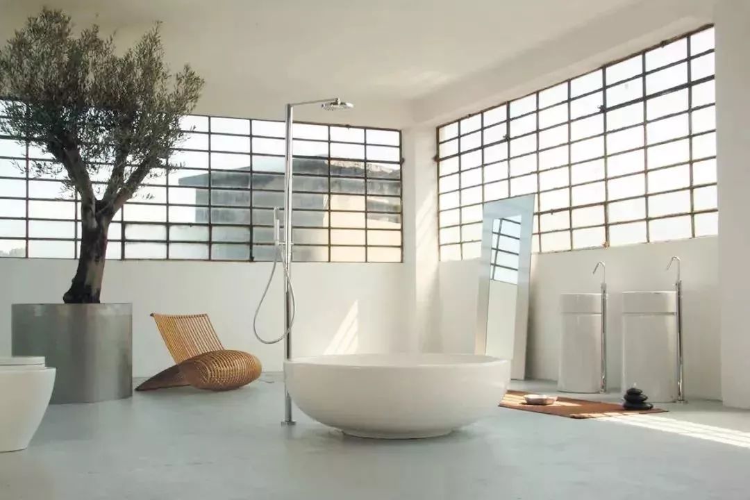 浴缸淋浴房设计,大空间浴缸淋浴房设计