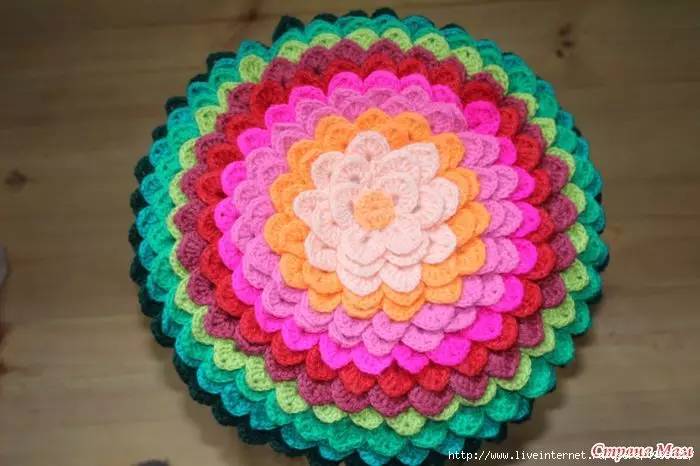 3d蒲团莲花坐垫全部视频教程,丫丫钩莲花方形坐垫的全部教程