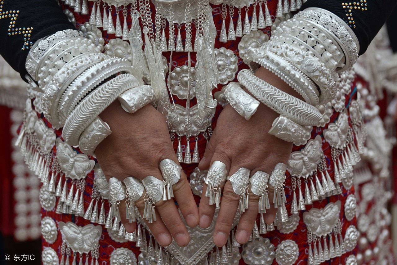 怎么判断银饰是真银还是假银,怎样用最简单的方法鉴别银饰