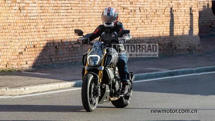 最新款杜卡迪普通版大魔鬼,杜卡迪大魔鬼diavel1200