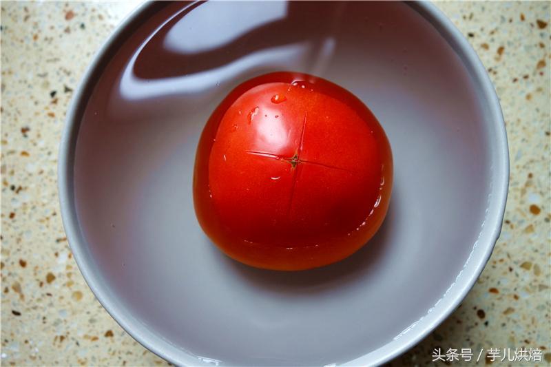 新疆鸡蛋西红柿面片汤,番茄面皮疙瘩汤