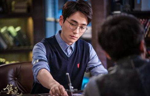 朱一龙十年磨一剑终于闪亮娱乐圈,朱一龙愿尽绵薄之力守护心上人