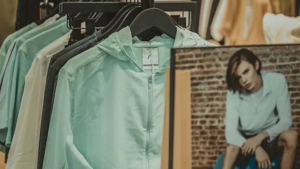 安踏斯凯奇酷奇火焰,安踏antaplus