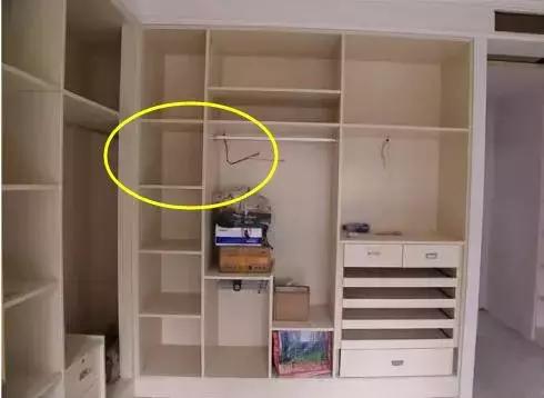 衣柜喷漆好还是免漆板好,衣柜免漆板好还是喷漆的好