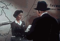 机票和登机牌要分开取吗,登机牌跟机票同一张吗