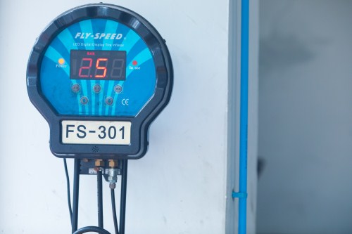 指针胎压表使用方法,汽车胎压表怎么用视频