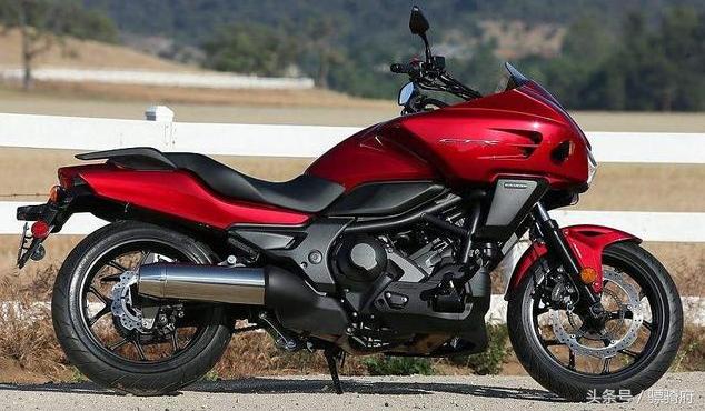 摩托车当中太子,巡航,咖啡这些车型的分类依据是什么