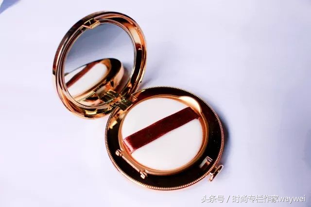 香港逛街买衣服质量好又便宜,香港免税店必买美妆品牌